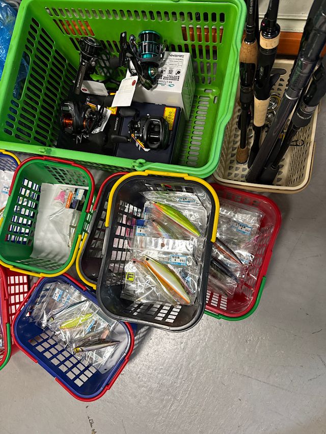 中古品　買取致しました！